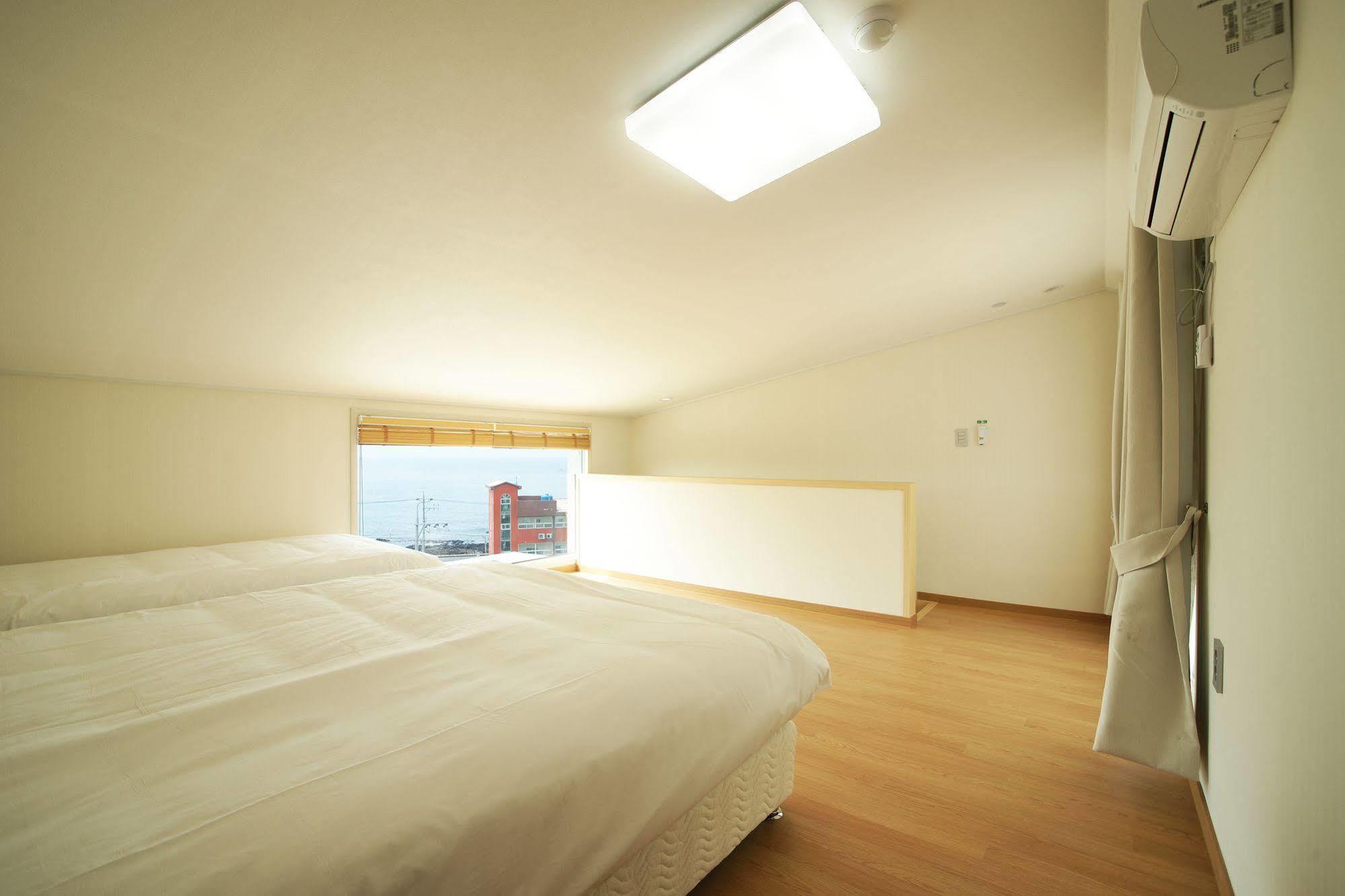 Hotel Ciel Bleu เมืองเชจู ภายนอก รูปภาพ