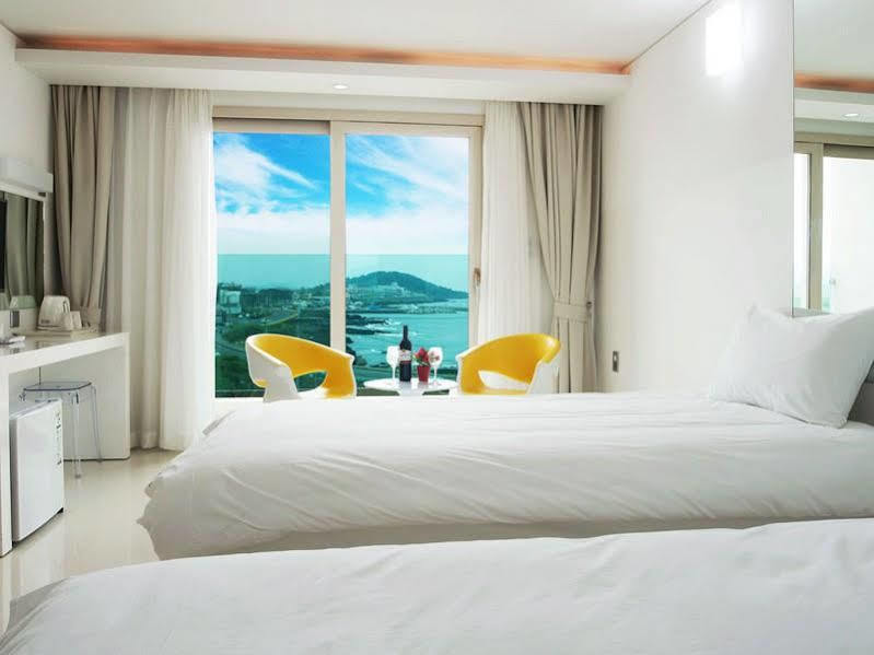 Hotel Ciel Bleu เมืองเชจู ภายนอก รูปภาพ